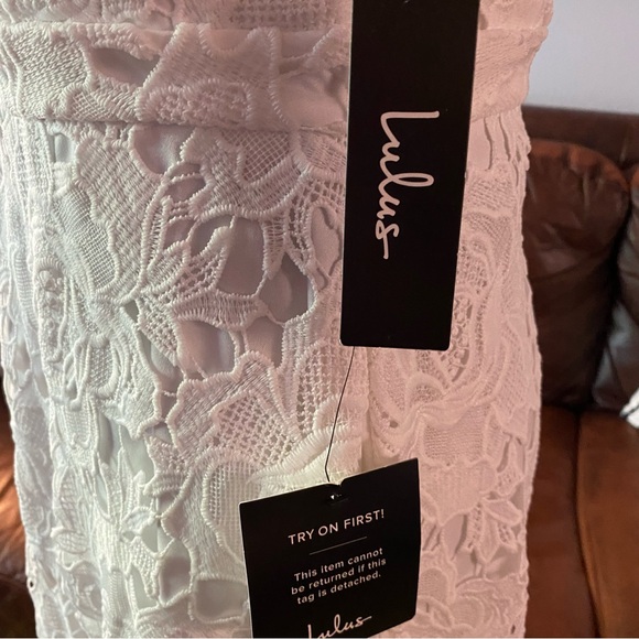 NWT Divine Beauty White Lace Midi Dress With Pockets Size Medium - Picture 15 of 16